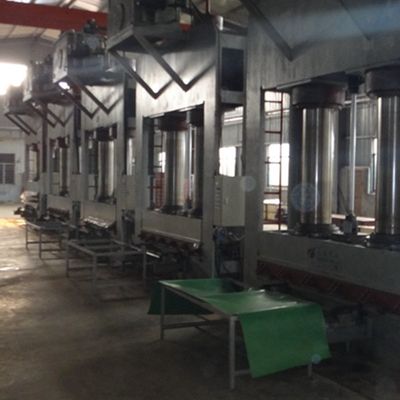 الجودة العالية المعدة حسب الطلب المعدلة الخشبية قوس قزح RB-X2191 حبة تشيكر اللونية لـ 2500-3100 مم الحجم المطول