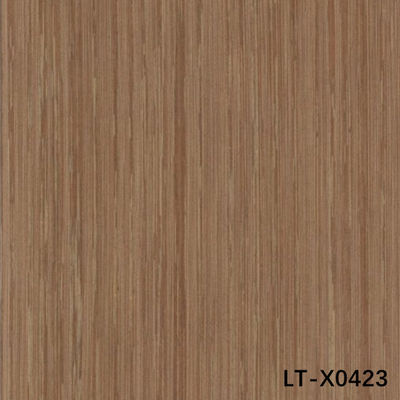 اللوحة الخشبية الهندسية الراقية LATI LT-X0423 البني المستقيم 0.15-0.55mm للألواح الفاخرة للتزيين الداخلي